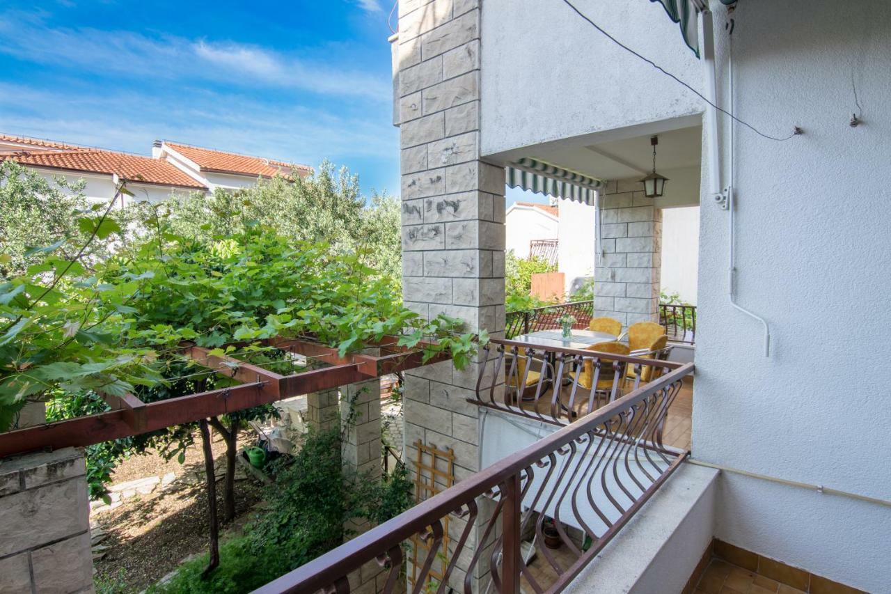 Apartments Baskovic Promajna Exterior foto